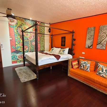 Mystery13 Bed & Breakfast Luodong Exterior photo