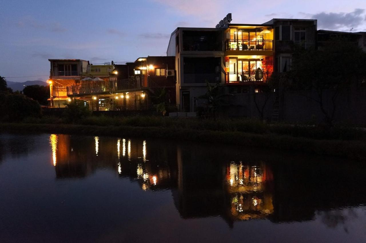 Mystery13 Bed & Breakfast Luodong Exterior photo